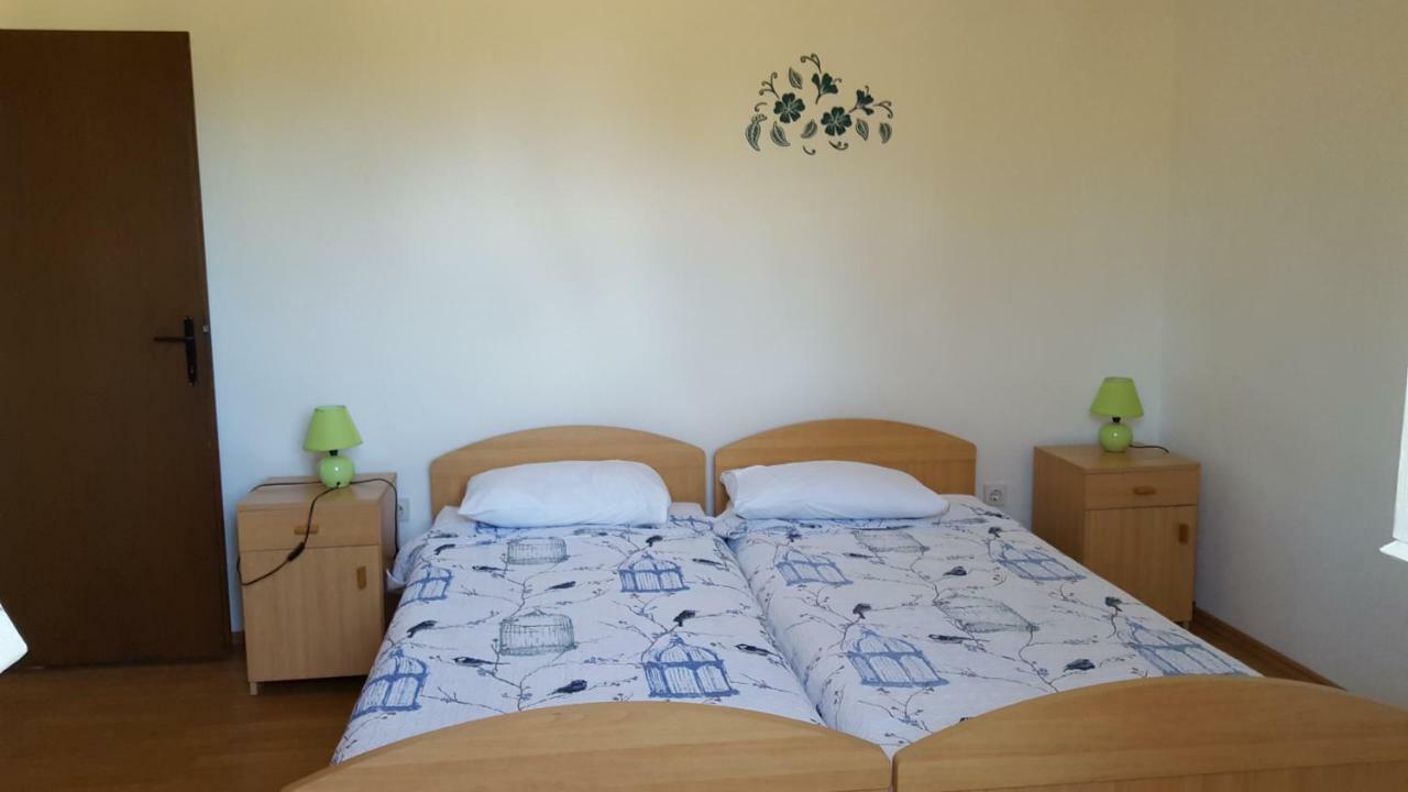 Vacation Home Ivan Kasic Eksteriør bilde